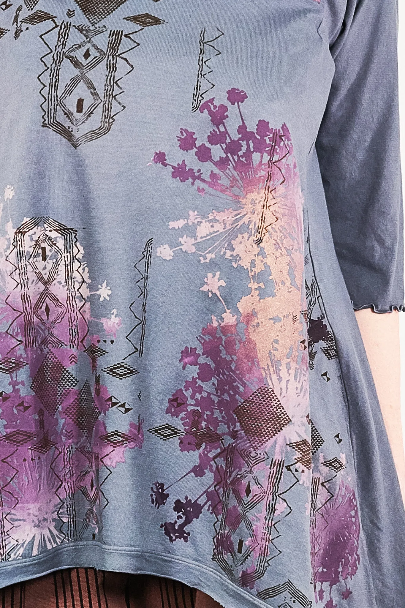 1248  V-neck Hi/Lo Top-Lake-P