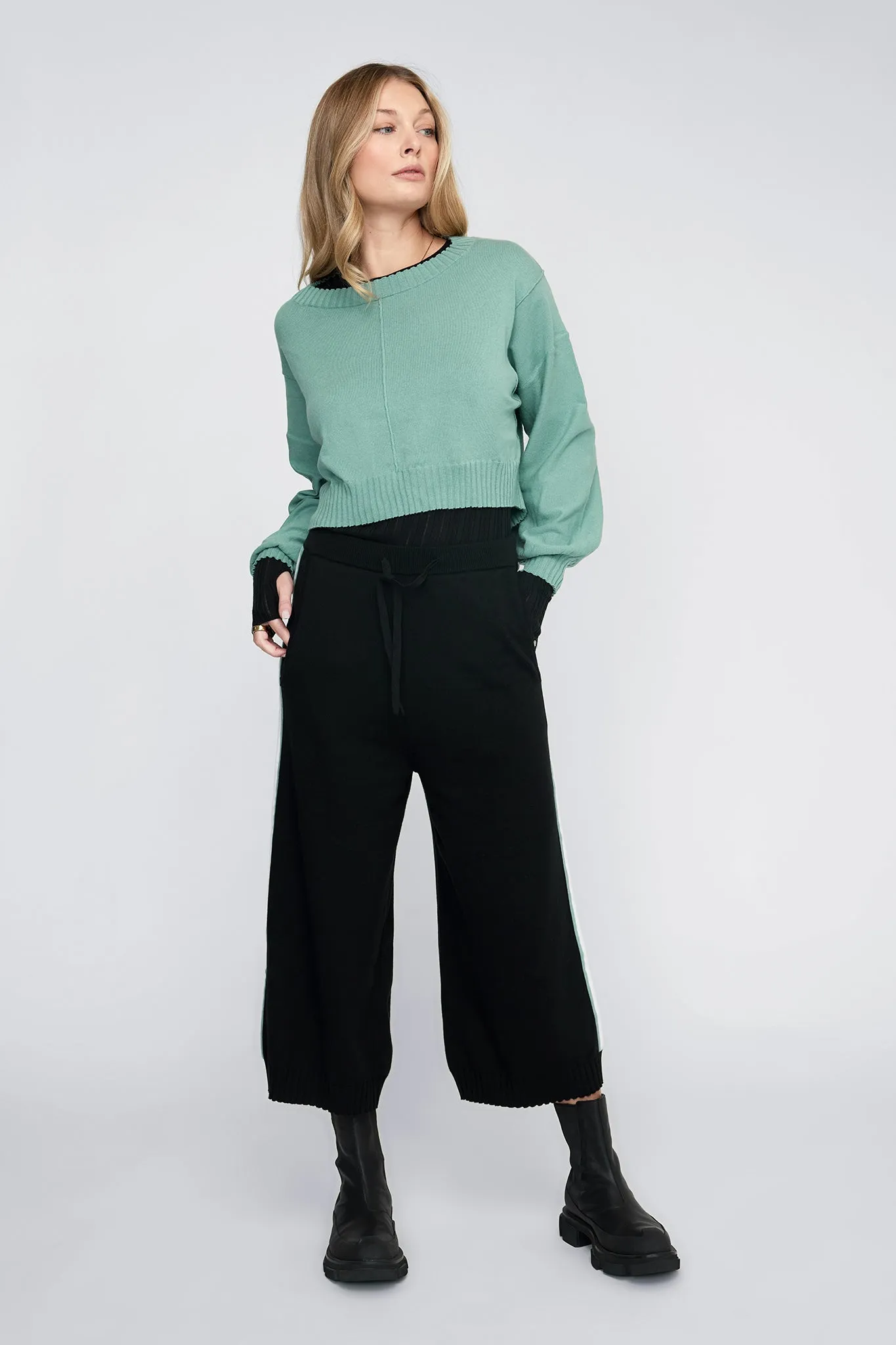 ARTICLE SWEATER