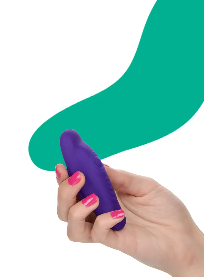 CaleXOtics Lock-N-Play REMOTE PULSAT`ING PANTY TEASER Purple