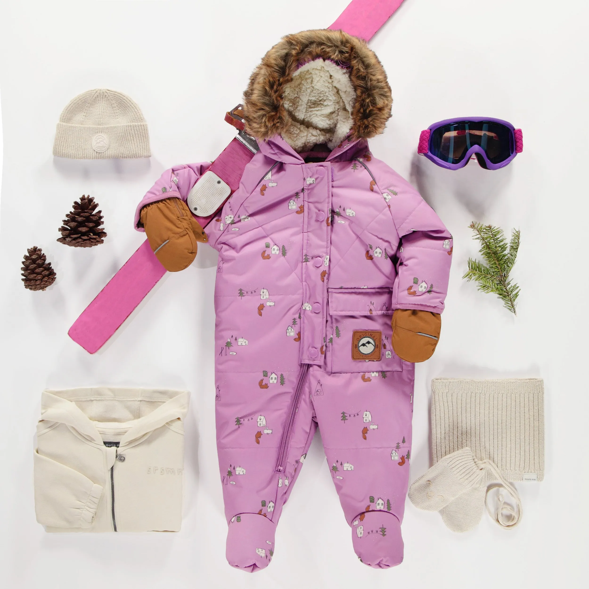 Habit de neige mauve une-pièce avec motifs et fausse fourrure, bébé || One-piece purple snowsuit with patterns and faux fur, baby