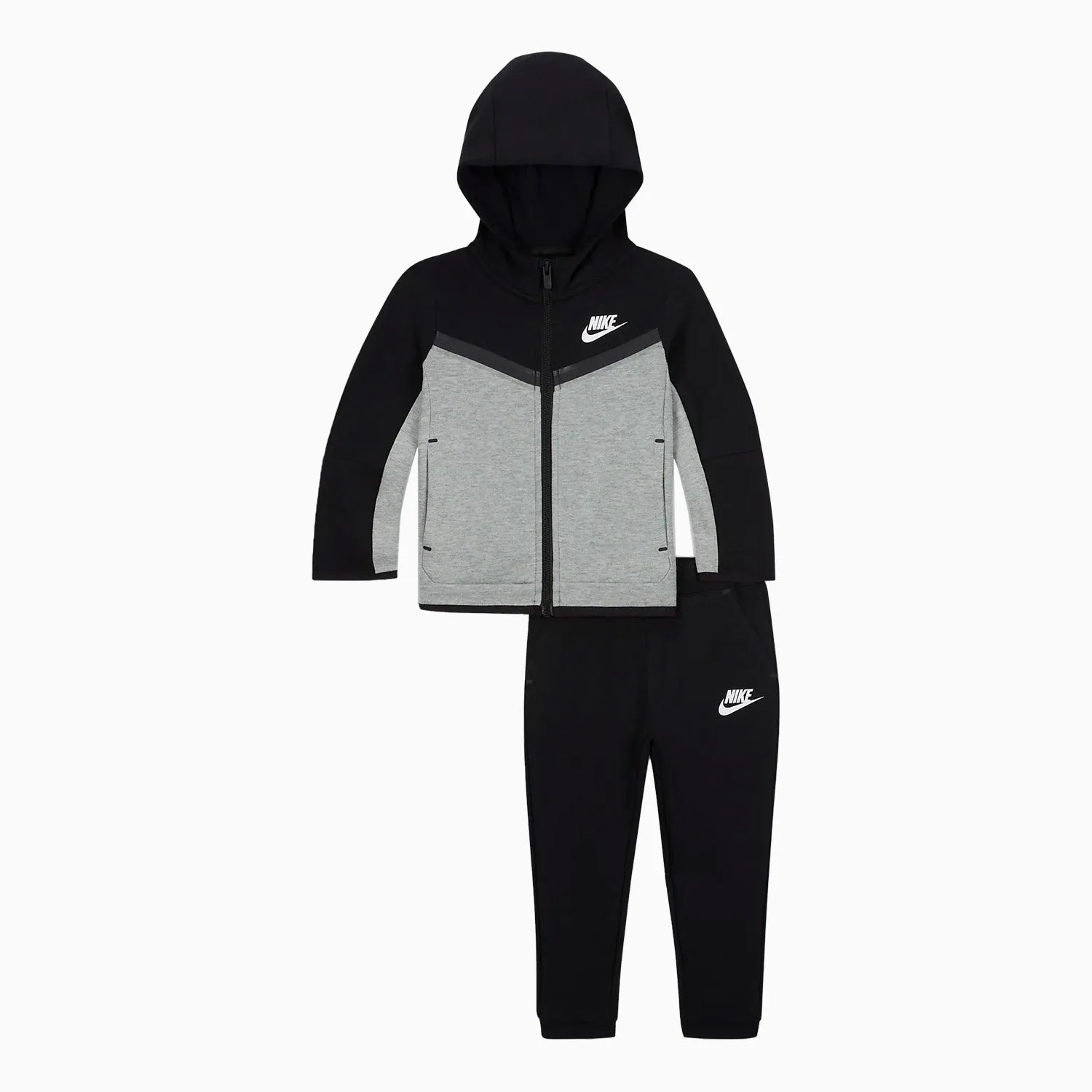 Kid's Sportswear Tech Fleece Outfit