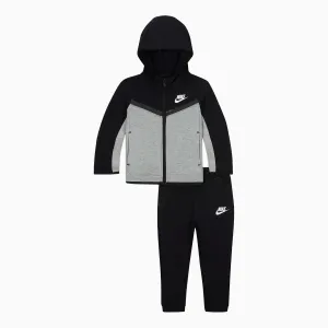 Kid's Sportswear Tech Fleece Outfit