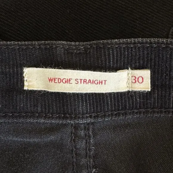 Levi's Wedgie Straight Fit Corduroy Pants Women 30 Black Button Fly Stretch