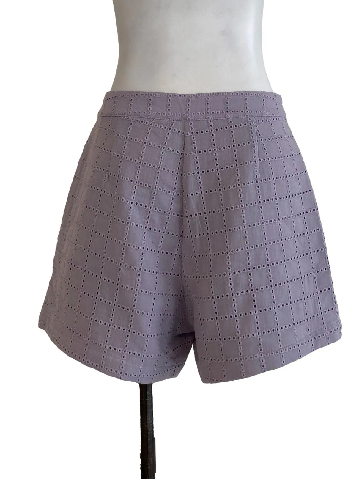 Lilac Eyelet Laced Short Pants