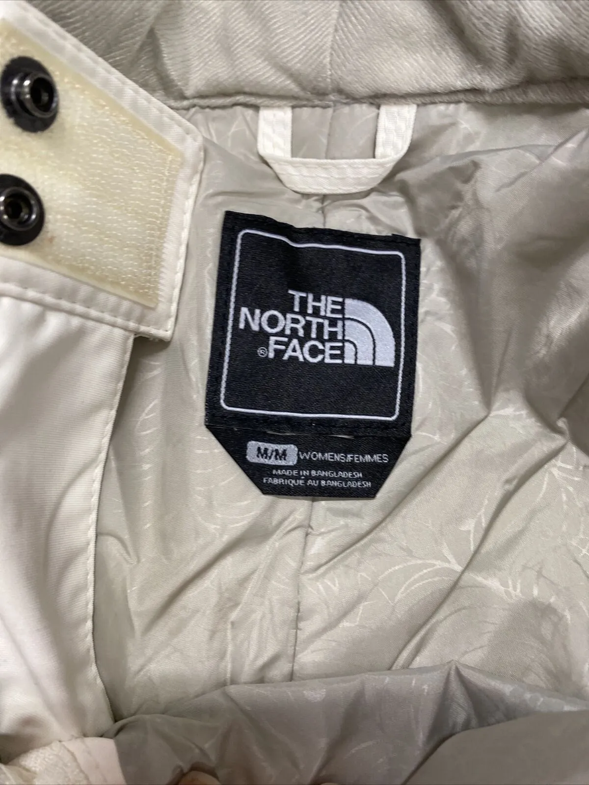 North Face Medium Women’s White Ski Pants Pockets Waterproof Snowboard Hyvent￼