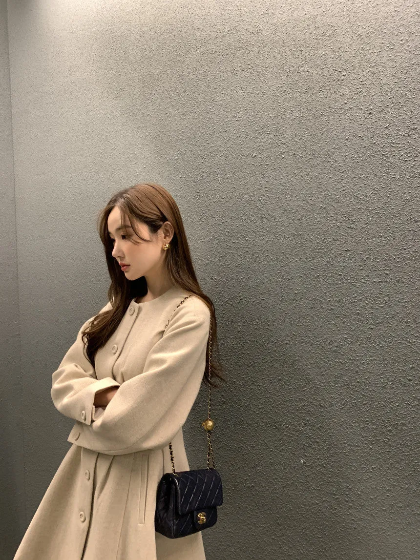 Retro round neck slim waist woolen coat