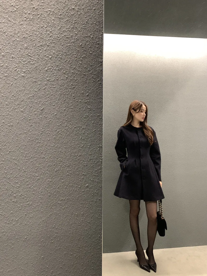 Retro round neck slim waist woolen coat