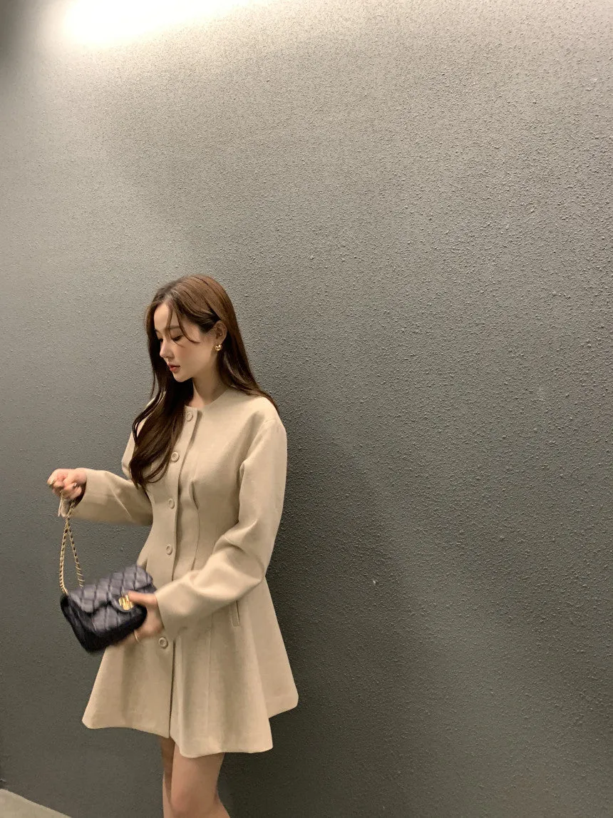 Retro round neck slim waist woolen coat