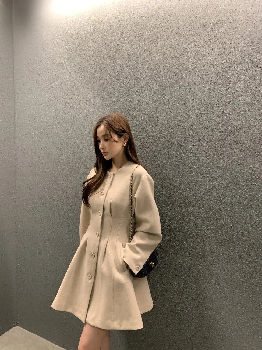 Retro round neck slim waist woolen coat