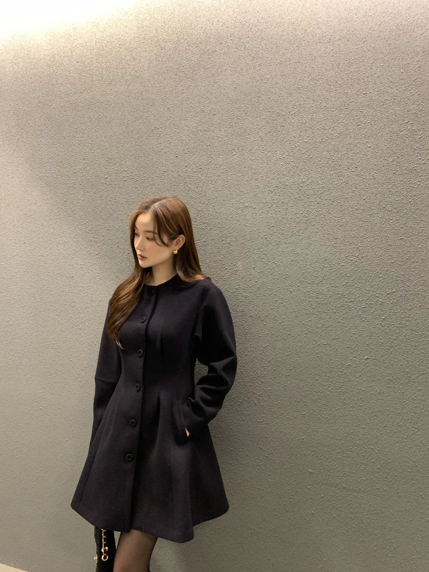 Retro round neck slim waist woolen coat
