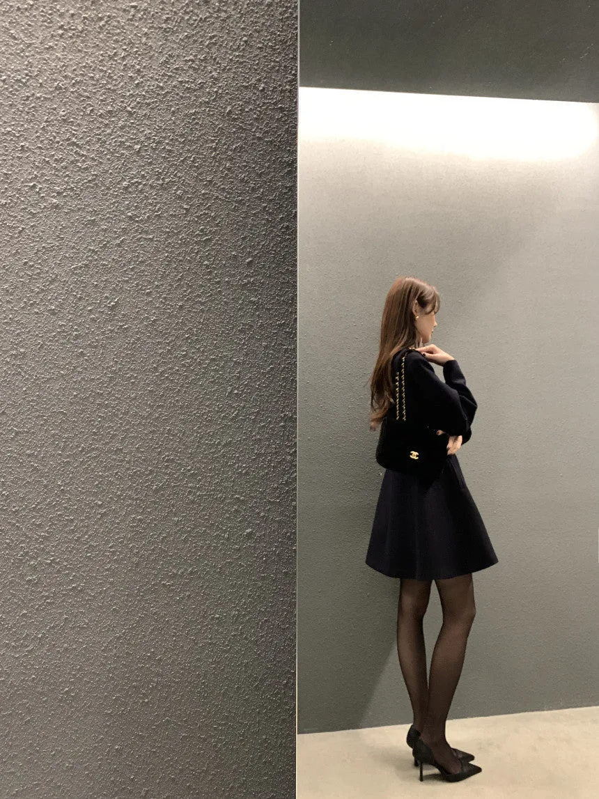Retro round neck slim waist woolen coat