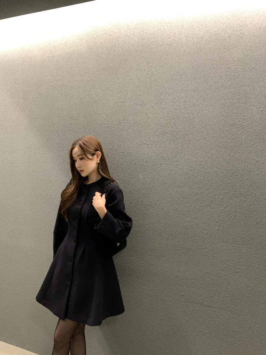 Retro round neck slim waist woolen coat