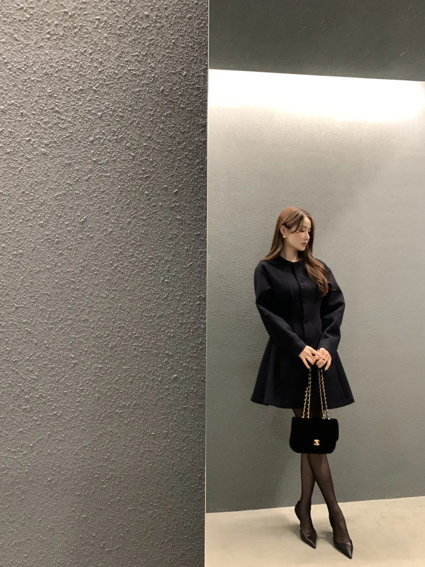 Retro round neck slim waist woolen coat