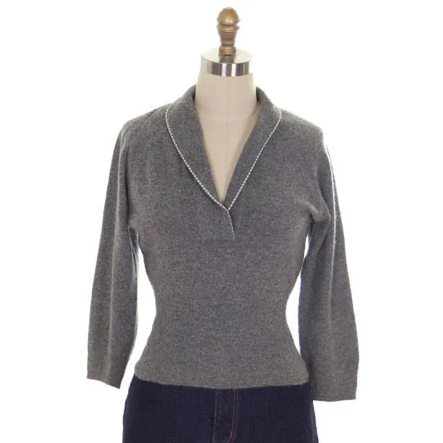 Vintage Cashmere Sweater Ladies Heather Gray B. Altman Shawl 1950s Small- Med